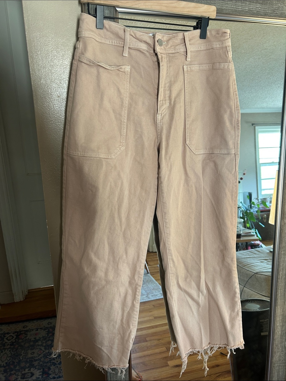 Just Black Rose Beige Wide-Leg Crop Pants with Raw Hem
